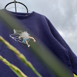 Pull bleu  col rond - design broderie